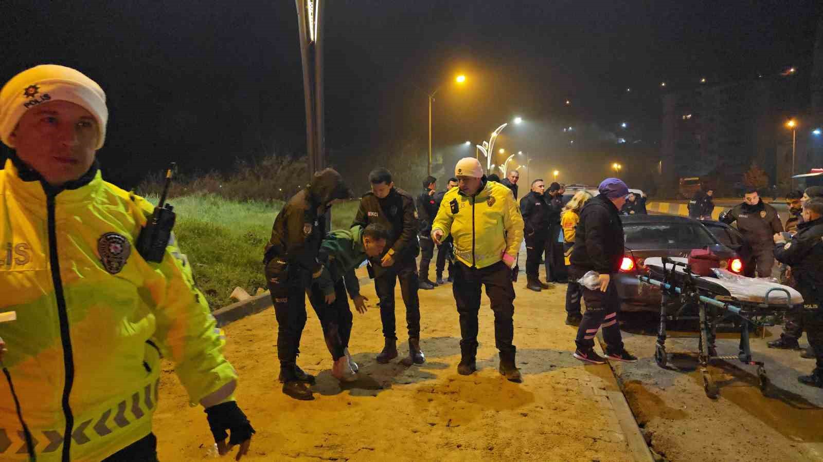 polisten kacan alkollu surucu kaza yapinca yakalandi 4 748zOW73