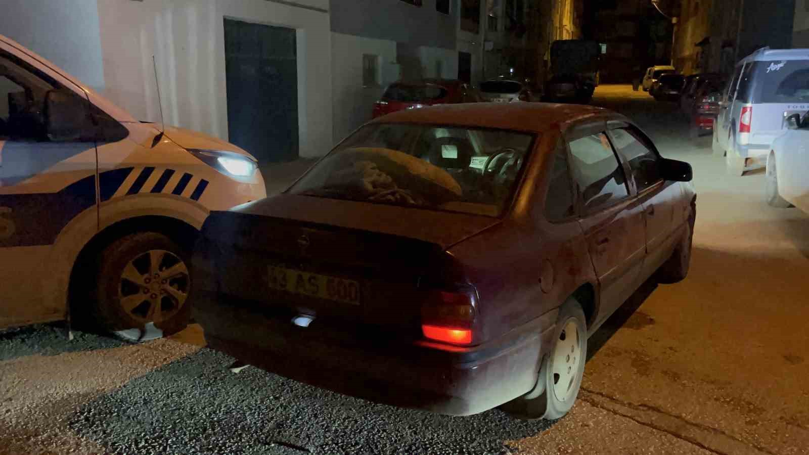 Polisten kaçan ehliyetsiz alkollü sürücüye 43 bin 890 TL para cezası 5 polisten kacan ehliyetsiz alkollu surucuye 43 bin 890 tl para cezasi 1
