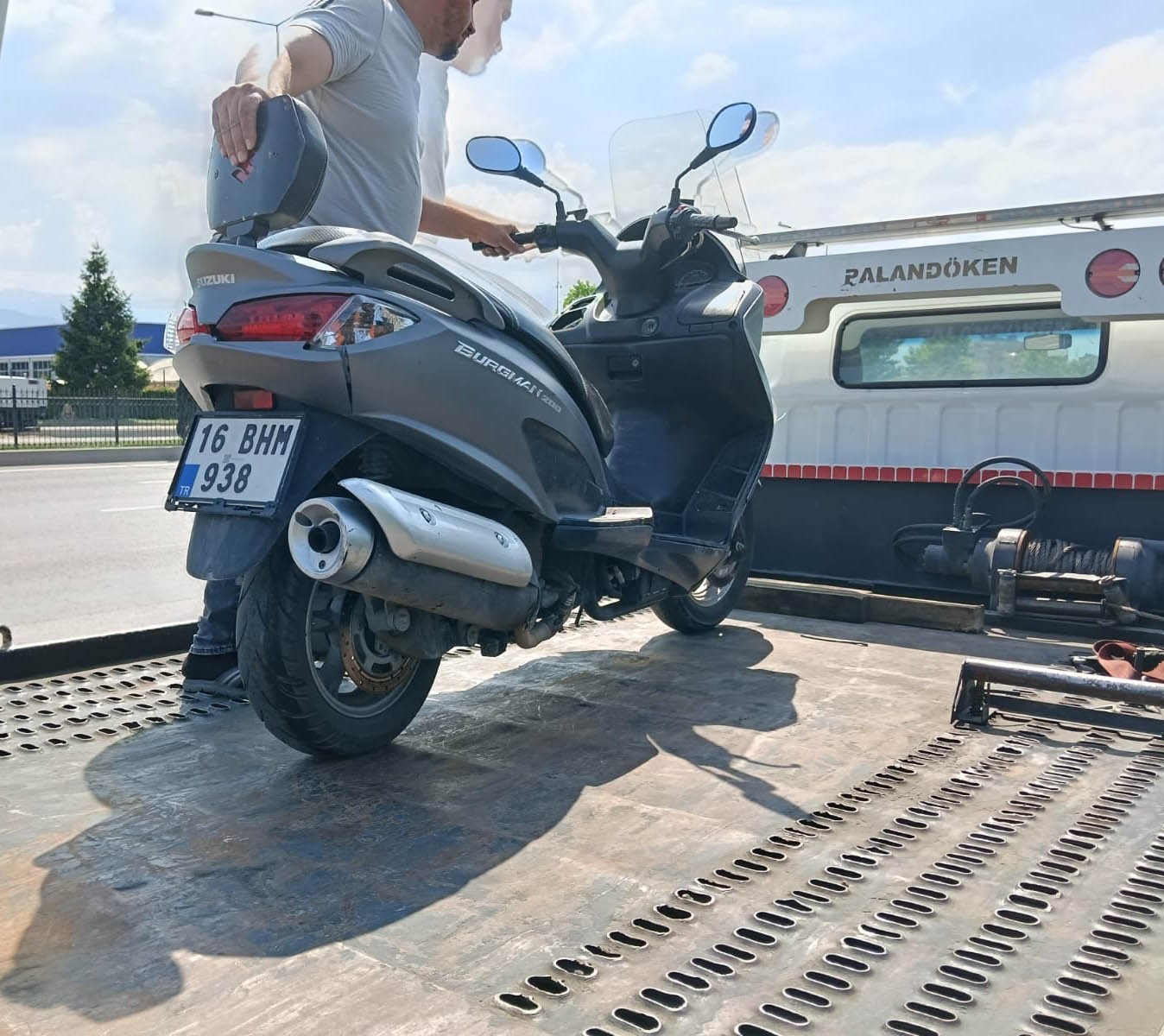 Polisten kaçan sürücüye 470 bin TL ceza 5 polisten kacan surucuye 470 bin tl ceza 1 su4VrPAt