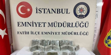 polisten-kacan-uyusturucu-satici-kovalama-sonucu-boyle-yakalandi-dtBCELe7.jpg