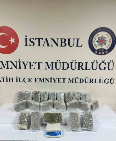 polisten-kacan-uyusturucu-satici-kovalama-sonucu-boyle-yakalandi-dtBCELe7.jpg