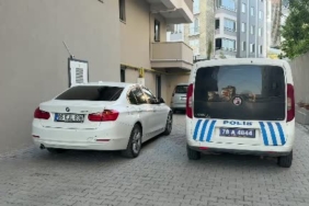 Seyir halindeki pikap alevlere teslim oldu 1 thumbnail