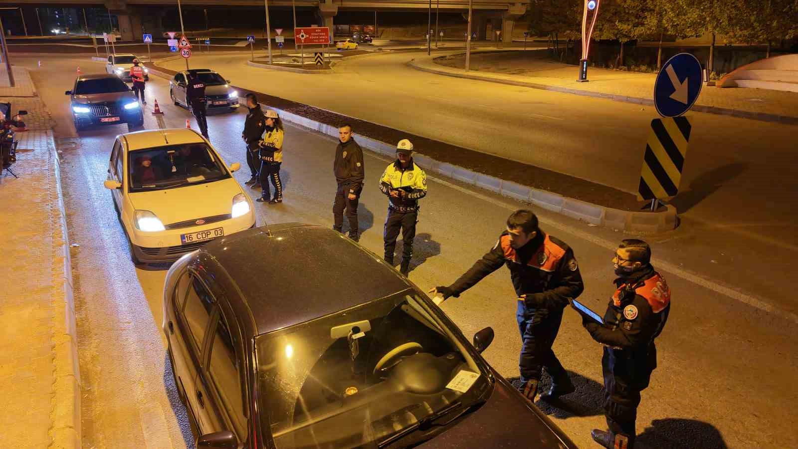 polisten yahsihanda emniyettesiniz uygulamasi uyusturucuya ve suca gecit verilmedi 2 F2X6pmIP