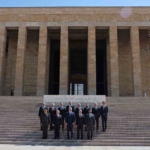 polonya-cumhurbaskani-nawrocki-anitkabiri-ziyaret-etti-Zhky3wNu.jpg