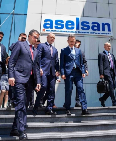 polonya-cumhurbaskanindan-aselsana-ziyaret-fwAb3TtN.jpg
