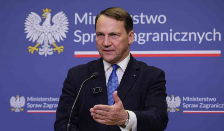 polonyadan-rusyanin-ulkedeki-son-konsoloslugunu-kapatma-karari-b2CLZNNj.jpg