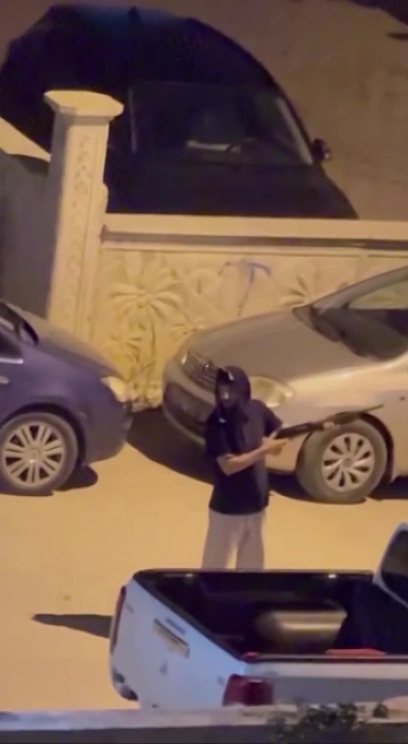 Pompalı tüfekli saldırgan yakalandı 4 pompali tufekli saldirgan yakalandi 0 vwH86mVR