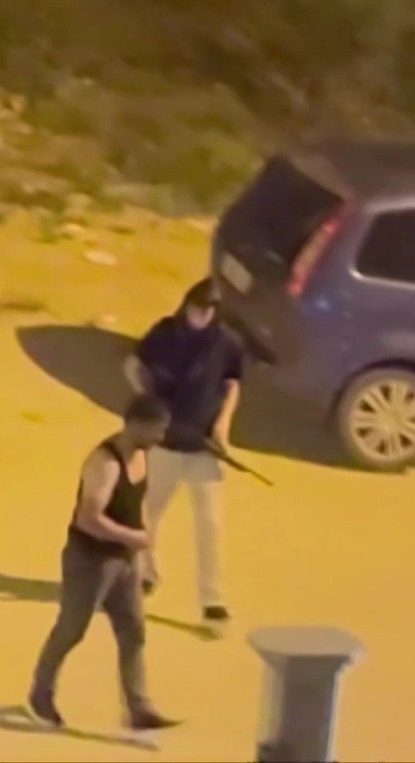 Pompalı tüfekli saldırgan yakalandı 5 pompali tufekli saldirgan yakalandi 1 bwAf9sYD