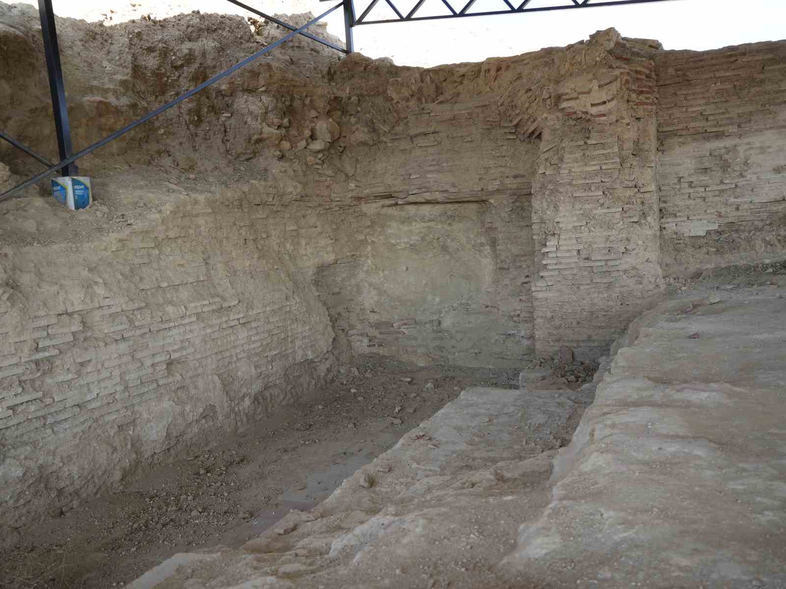 pompeiopoliste 2 bin yillik tarih gun yuzune cikiyor tarihi bolge turizme kazandiriliyor 13 gVbE2Si9