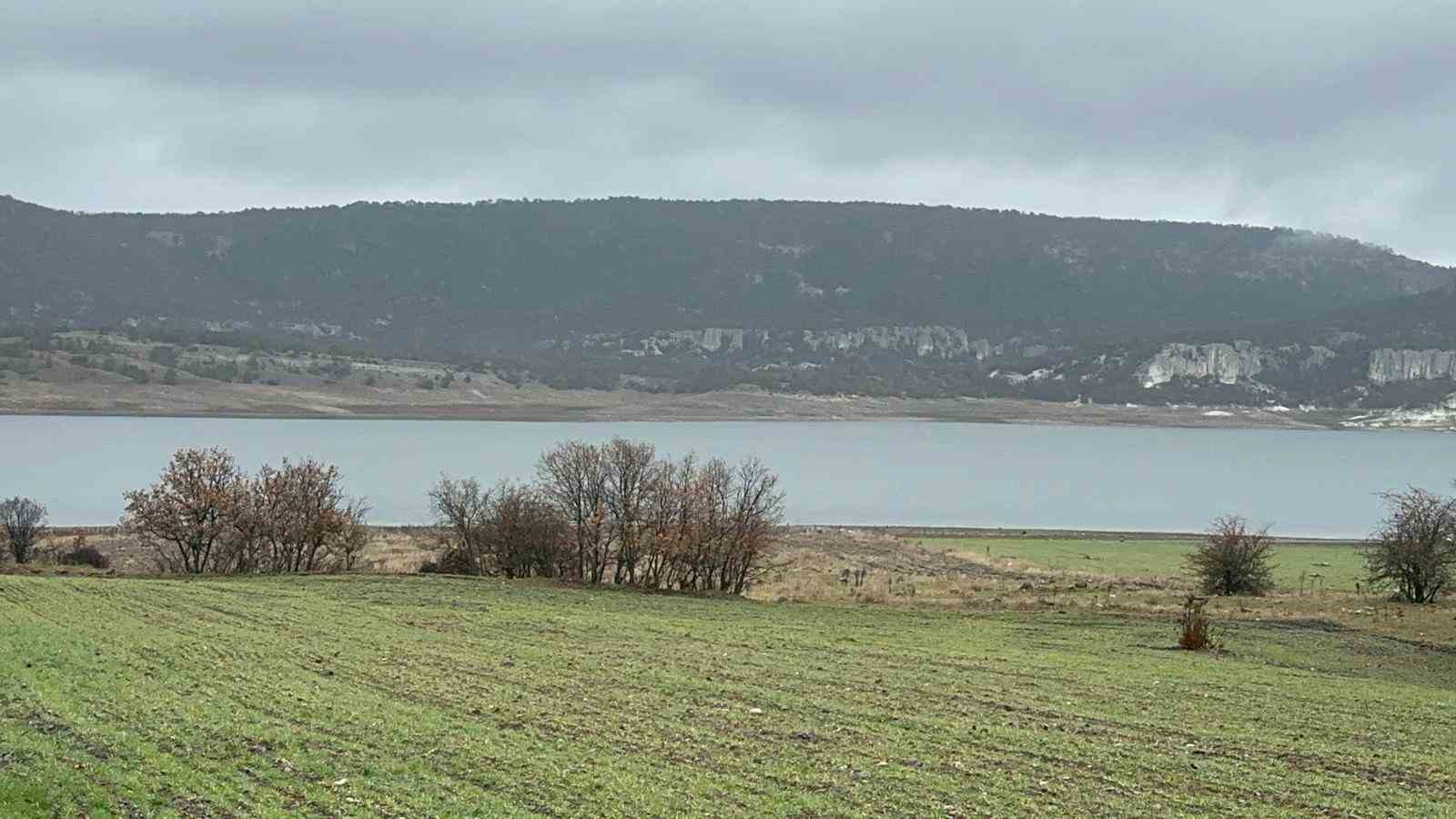porsuk baraji kis yagislariyla canlandi 1 FDtrWhSf
