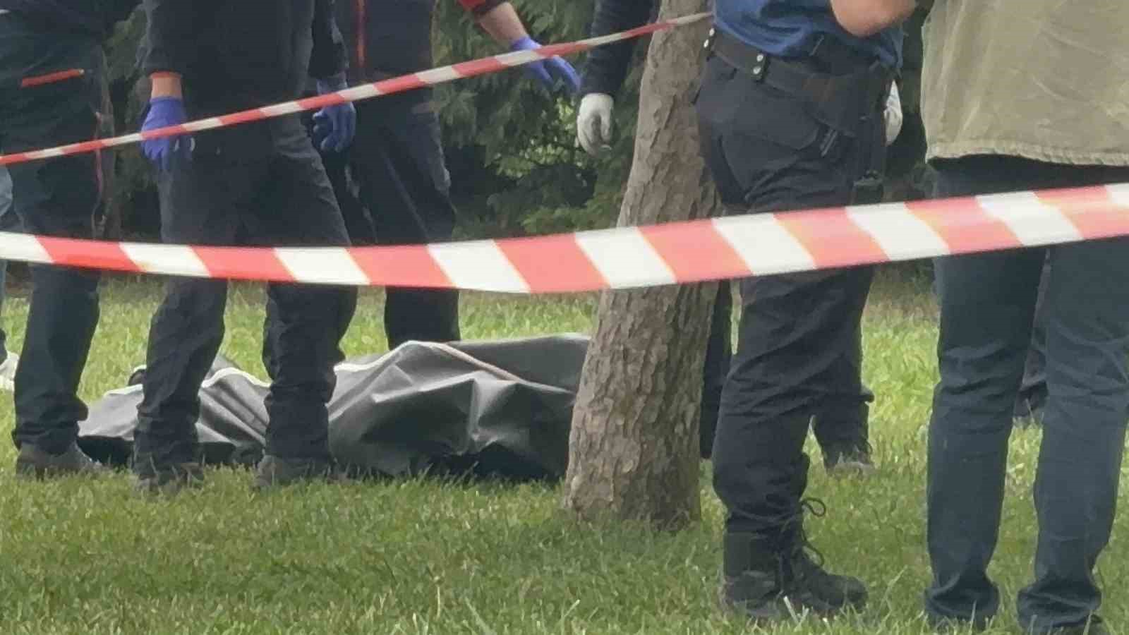 Porsuk Çayı’nda cansız bedeni bulunan şahsın ölüm nedeni araştırılıyor 5 porsuk cayinda cansiz bedeni bulunan sahsin olum nedeni arastiriliyor 1 pQH16Pvf