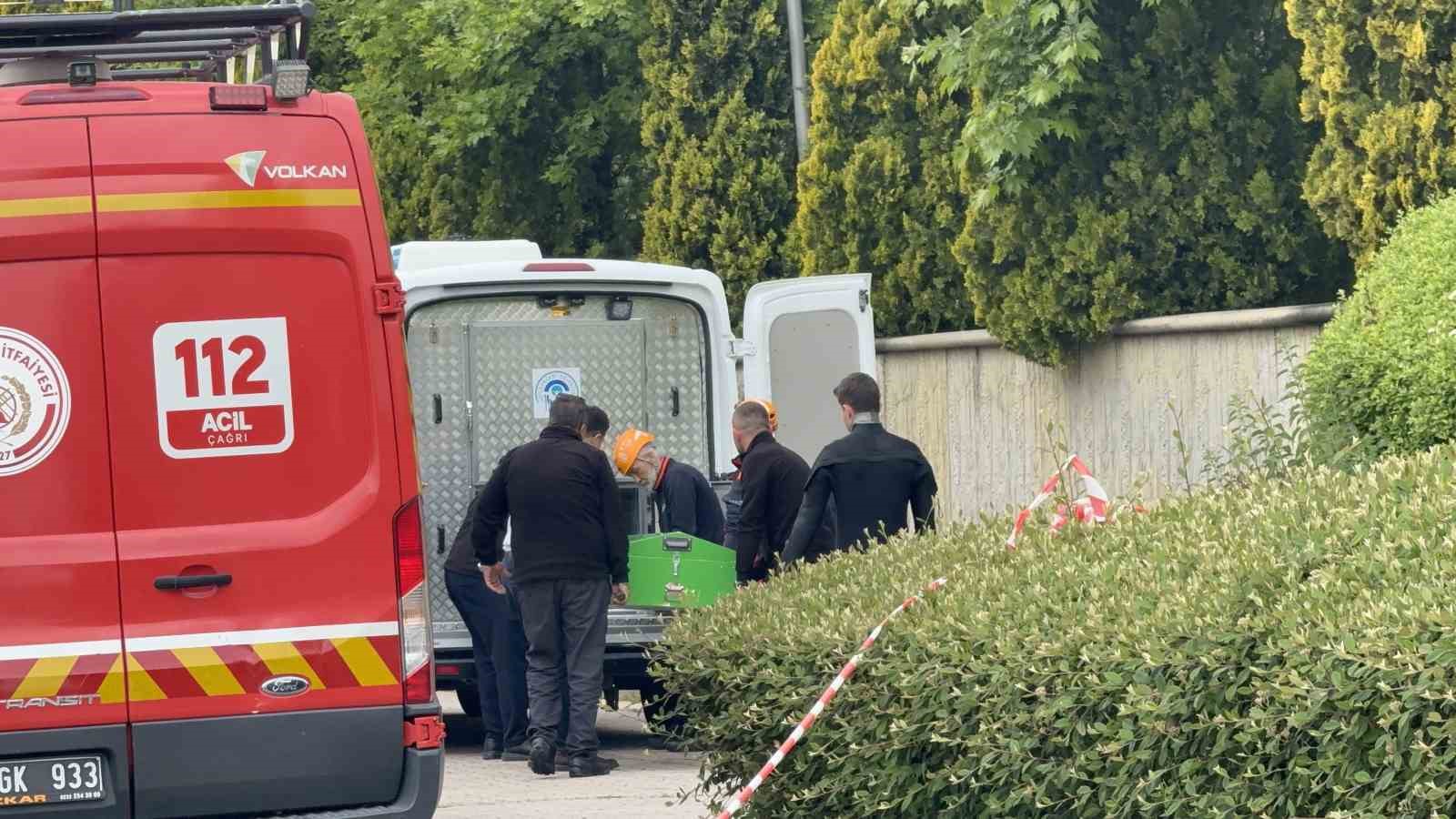 Porsuk Çayı’nda cansız bedeni bulunan şahsın ölüm nedeni araştırılıyor 8 porsuk cayinda cansiz bedeni bulunan sahsin olum nedeni arastiriliyor 4 ZaZLdC8F