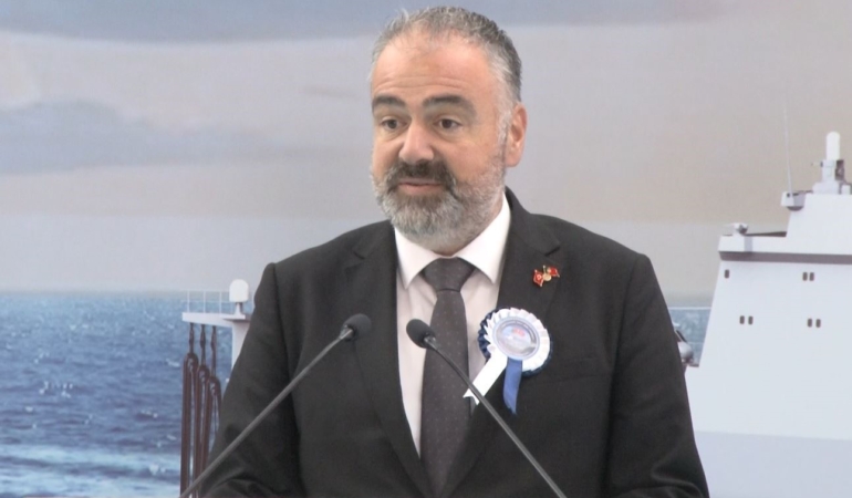 portekiz-denizde-ikmal-ve-lojistik-destek-gemilerinin-bloklari-kizaga-alindi-pRCNmvRP.jpg
