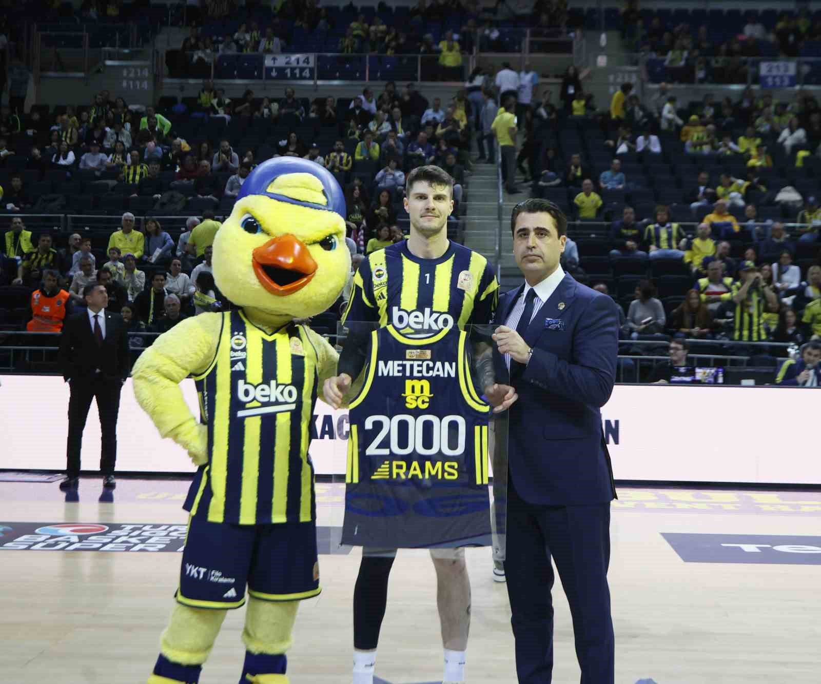 potadaki derbide kazanan fenerbahce 11 5KS4eKOM