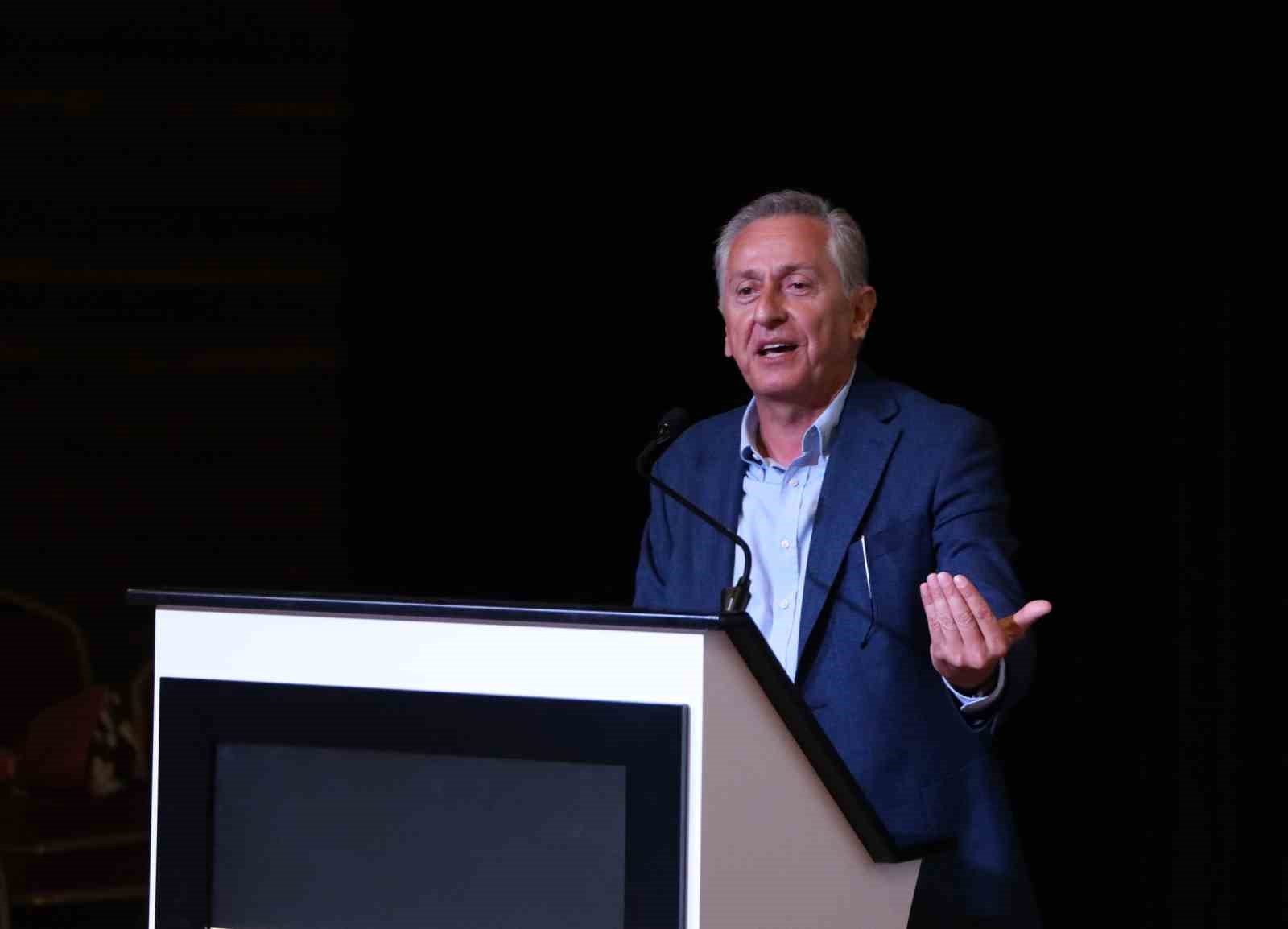 Prof. Dr. Adnan Çevik: "Savaşı tablolarla değil, bizzat içindeymişçesine yaşatacak bir müze planlandı" 5 prof dr adnan cevik savasi tablolarla degil bizzat icindeymiscesine yasatacak bir muze planlandi 1 j2YMnObi