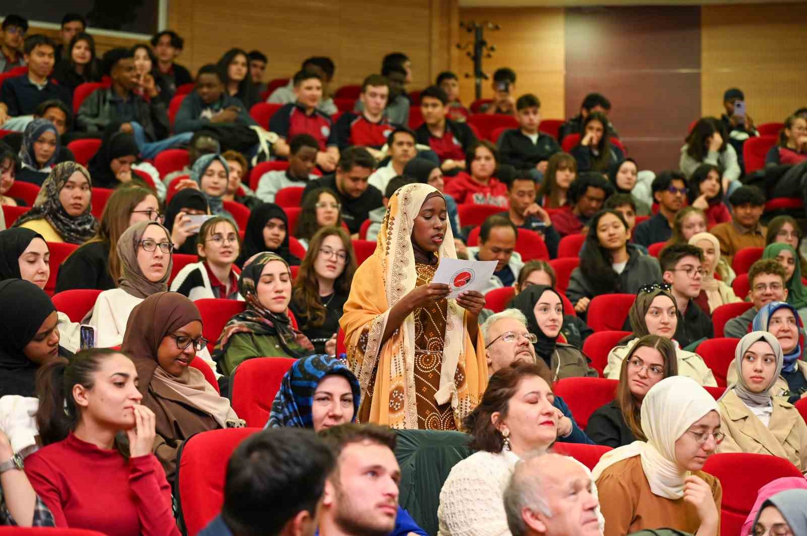 Prof. Dr. Ahmet Hamdi Topal: "Akif toplumu etkileyen büyük krizler karşısında cesareti öne çıkarmıştır" 5 prof dr ahmet hamdi topal akif toplumu etkileyen buyuk krizler karsisinda cesareti one cikarmistir
