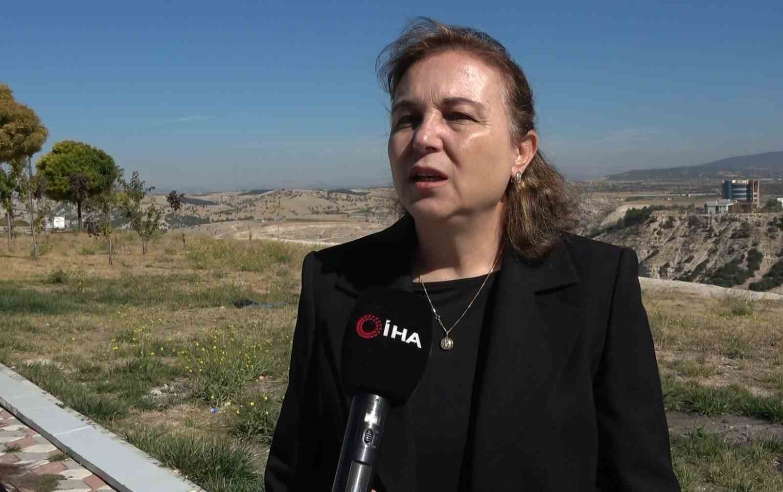 Prof. Dr. Ayşen Davraz: "Burdur’da 50 yıl yetebilecek yer altı suyu bilinçsiz kullanımla 10 yılda bitebilir" 6 prof dr aysen davraz burdurda 50 yil yetebilecek yer alti suyu bilincsiz kullanimla 10 7ALWt8RY