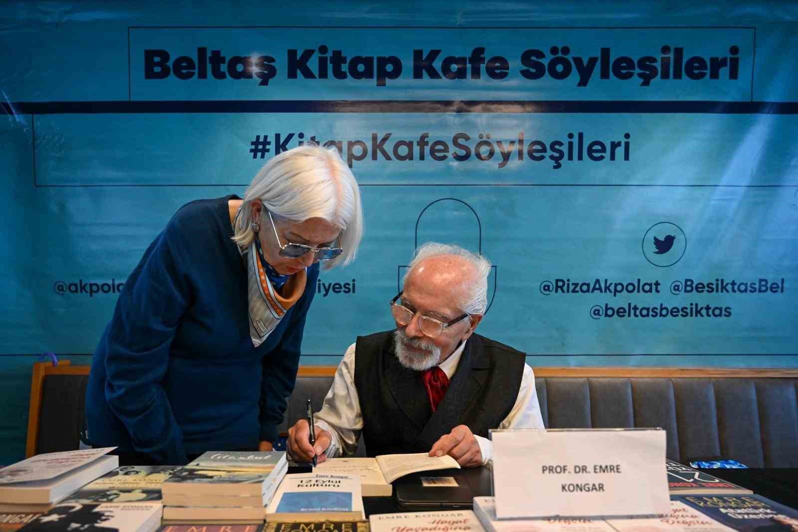 prof dr emre kongar beltas kitap kafede okurlariyla bulustu 0 WXAtBJhM