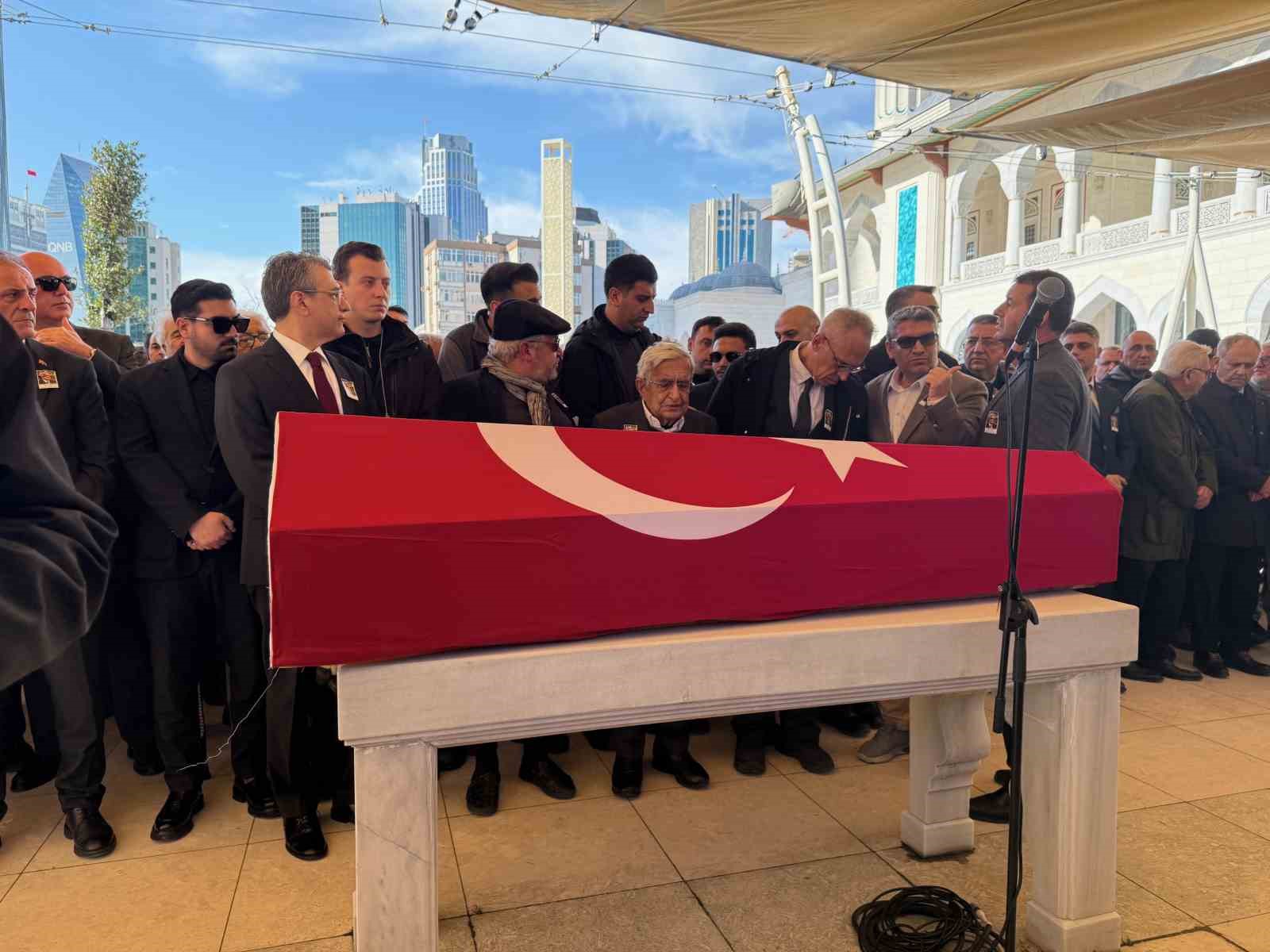prof dr hasan husrev hatemi son yolculuguna ugurlandi 5 aY3w2Y6q