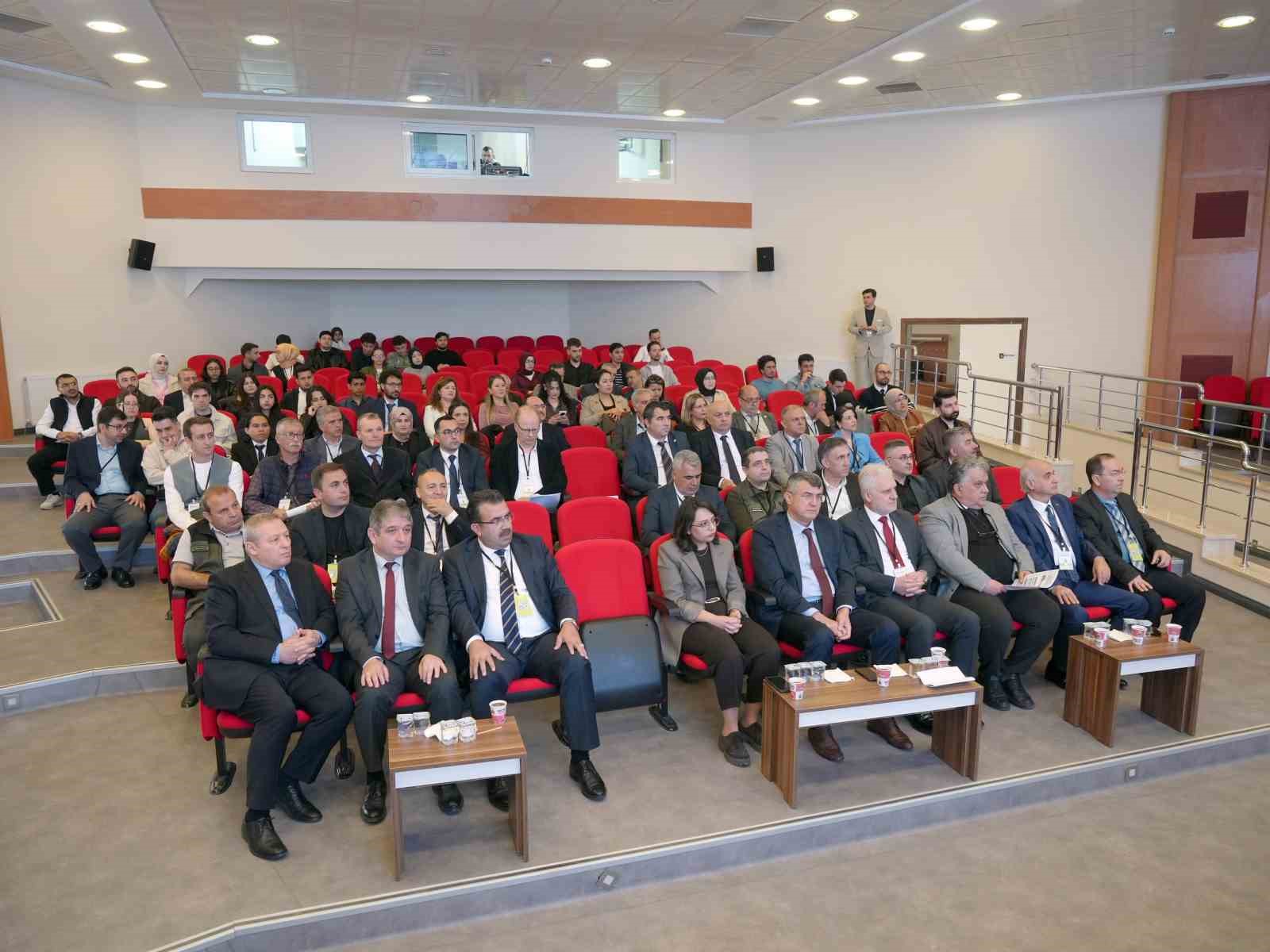 prof dr kucuk yapay zeka uygulamalariyla ormancilik faaliyetlerinde yeni bir donem basladi 1 hEK9dOL2