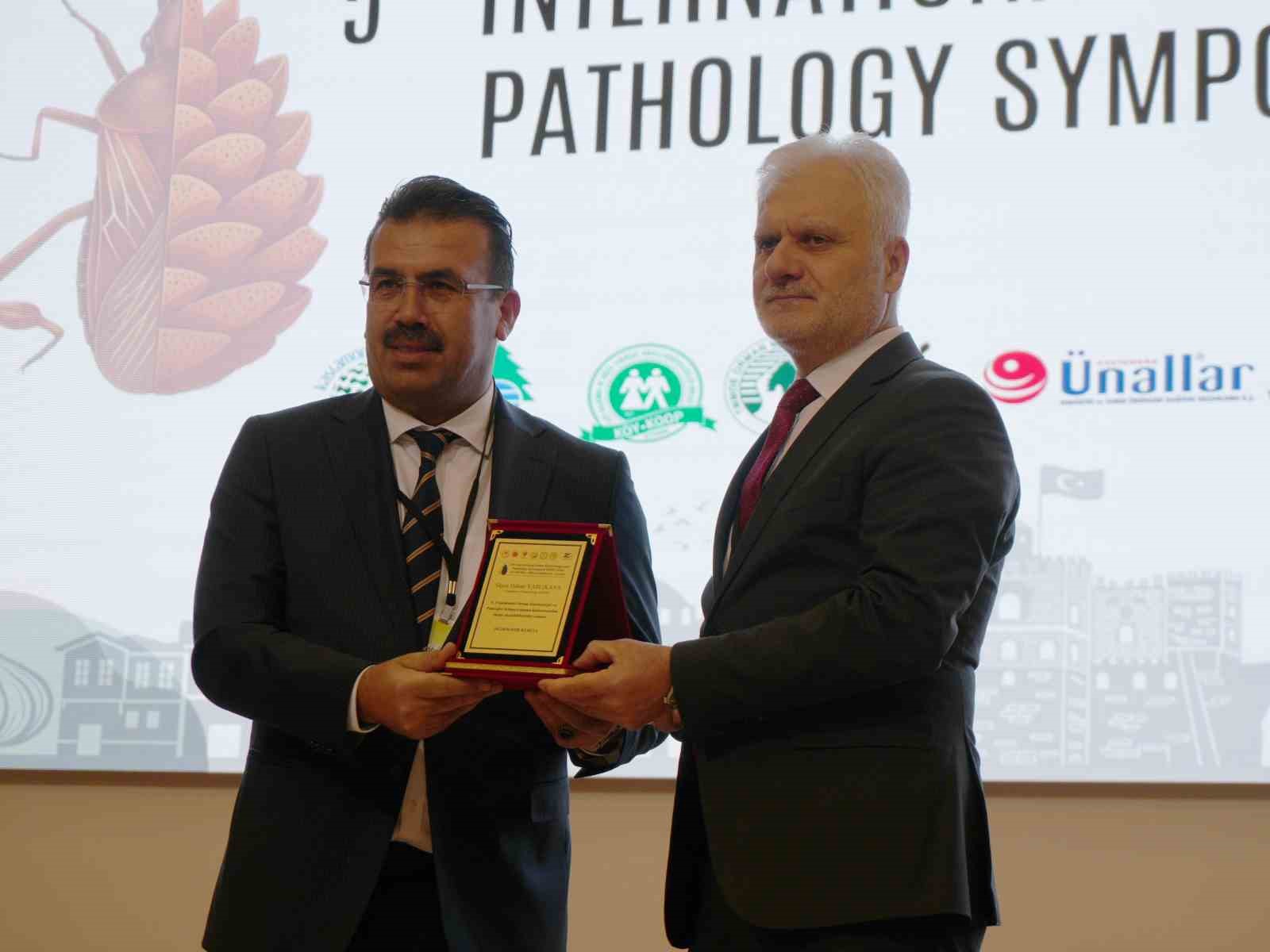 prof dr kucuk yapay zeka uygulamalariyla ormancilik faaliyetlerinde yeni bir donem basladi 4 z4SViMqM