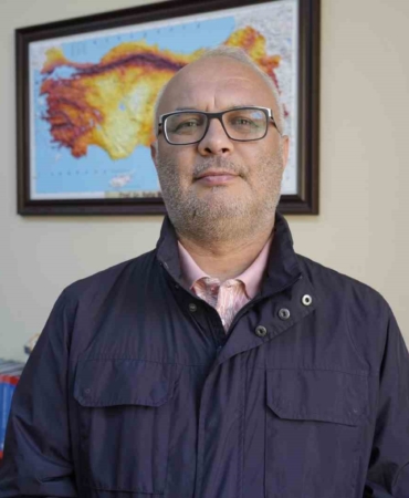 prof-dr-nafiz-maden-mavi-vatan-yasasi-turkiyenin-denizlerdeki-haklarini-guclendirecek-7BzGfIFy.jpg
