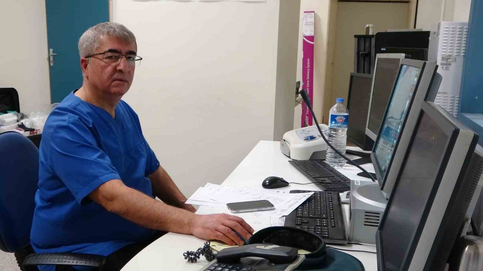 prof dr pekdemir genclerde ani olumlerin yuzde 90i genetik nedenlerden kaynaklaniyor 1 XkiWGIk2