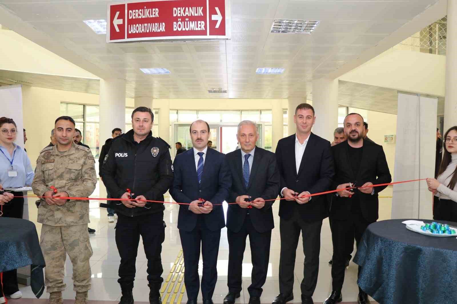 proje zirvesine yogun ilgi 4 vugMVr2u