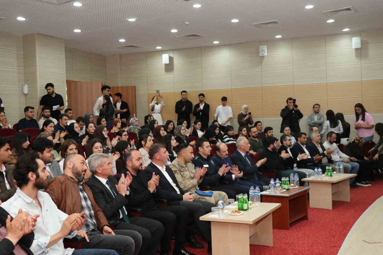 proje zirvesine yogun ilgi 9 YSDhZFXP