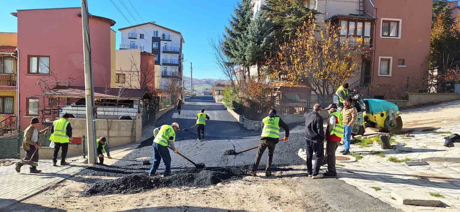 pursaklar belediyesi konforlu yollar icin calismalara hiz kesmeden devam ediyor 6 WEbvZJDa
