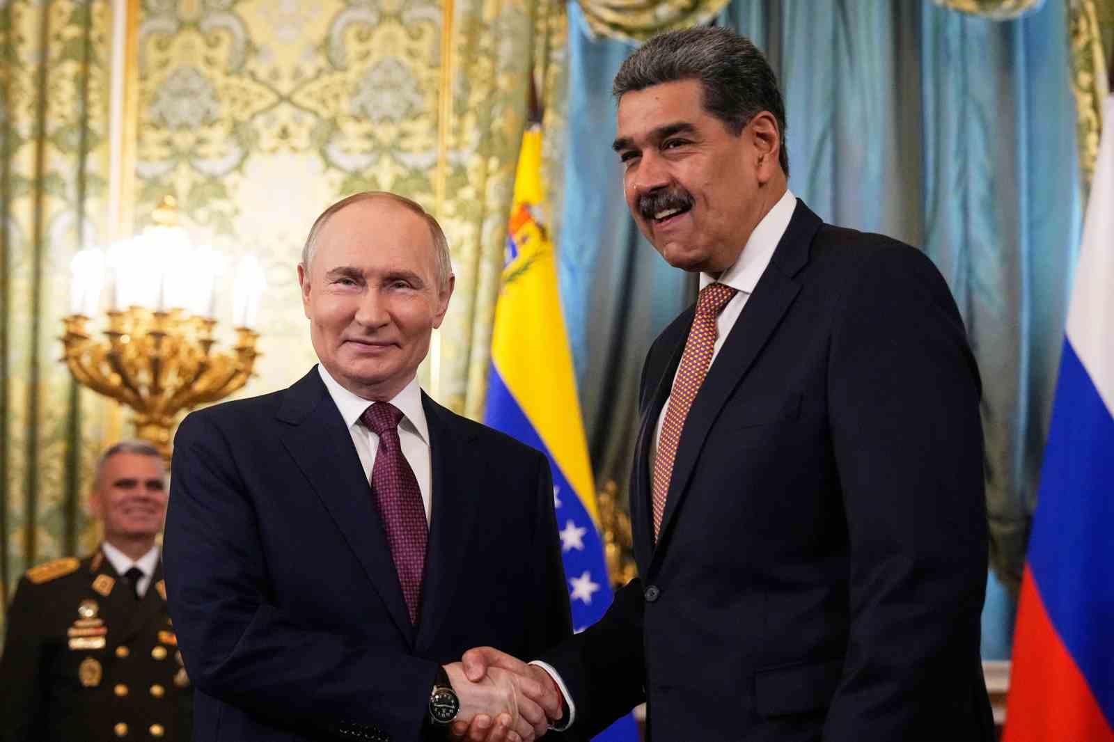 putin venezuela devlet baskani maduro ile telefonda gorustu 0 gyHdvJtz