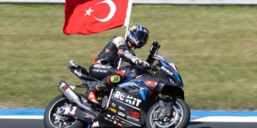 race-winner-toprak-razgatliogu