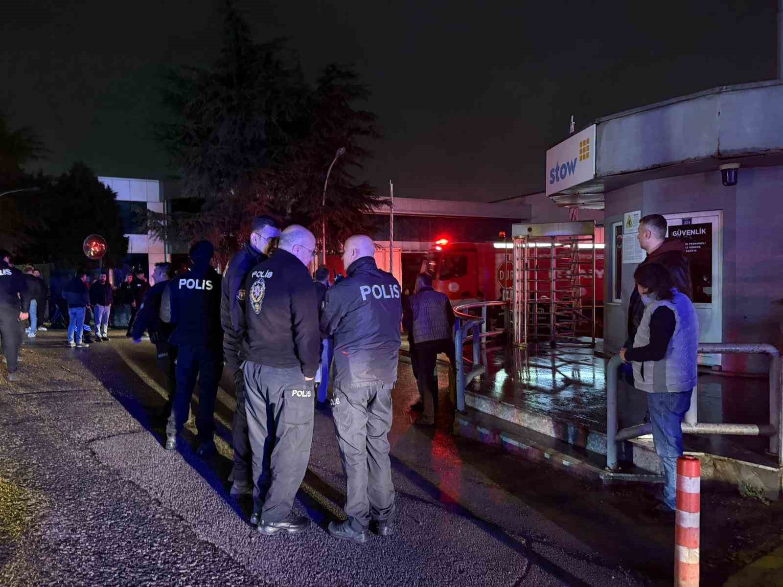 raf imalati yapilan fabrika alevlere teslim oldu 4 7gDHZlnS