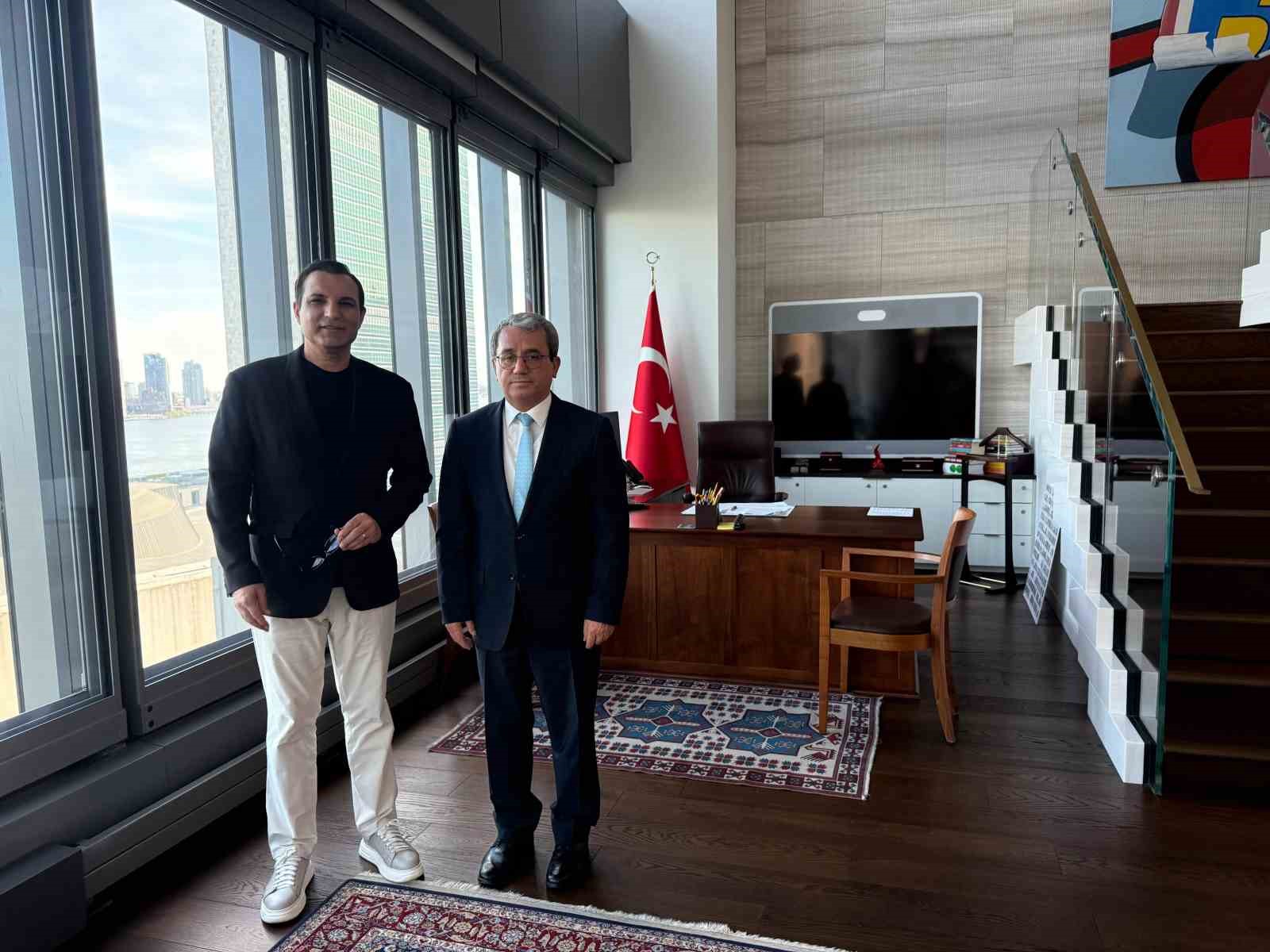 rafet el romandan new yorkta milli takim icin yeni mars mujdesi 6