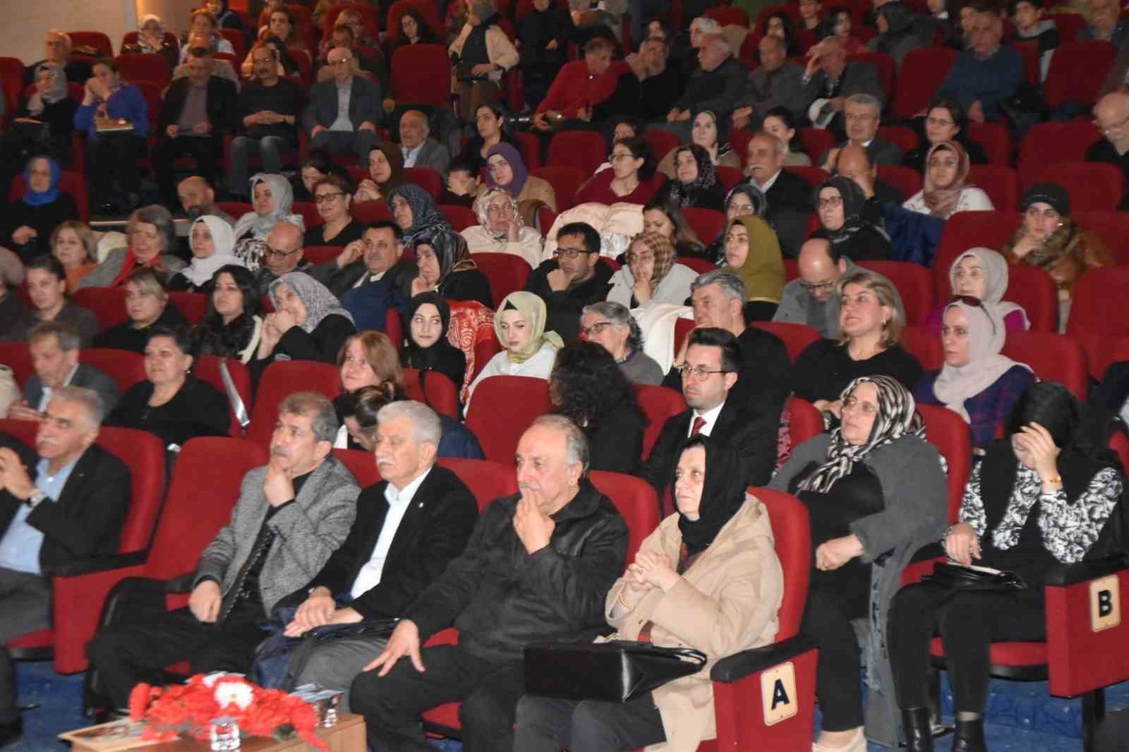 ragip topcu erzurumda anildi 2 KqLpqcXu