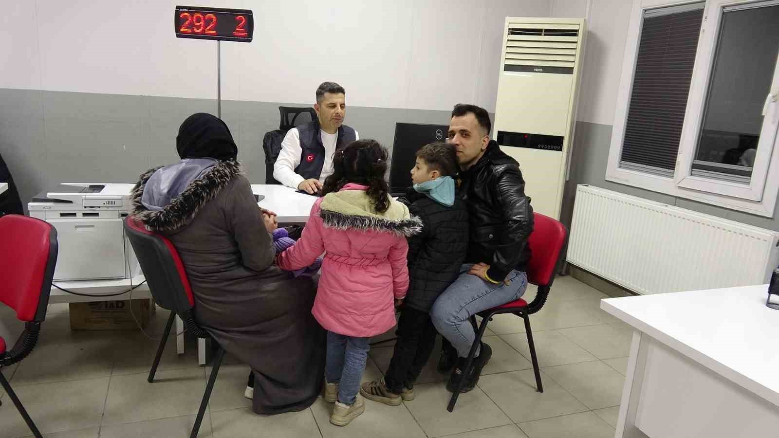 Rakka ve Deyrizor terörden arındırıldı, Suriyelilerin dönüşleri arttı 6 rakka ve deyrizor terorden arindirildi suriyelilerin donusleri artti 2 ny7tQO4J