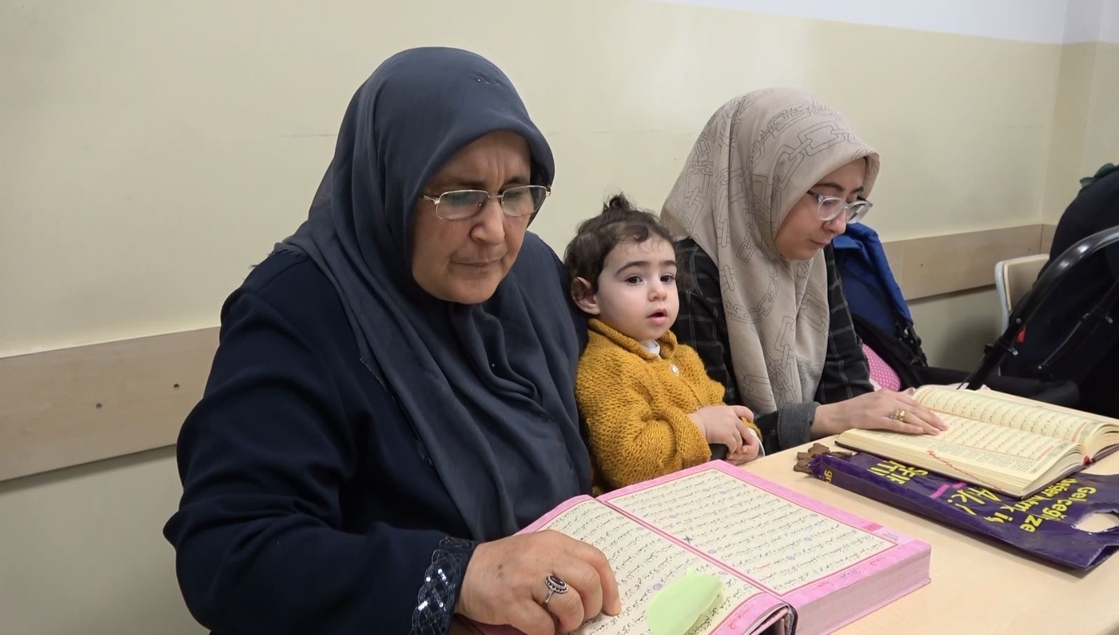 ramazan ayinda kuran kurslarina katilim artti 3 DbretJuM