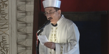 ramazan-ayinin-son-cumasinda-haci-bayram-veli-camii-doldu-tasti-RYH8npc3.jpg