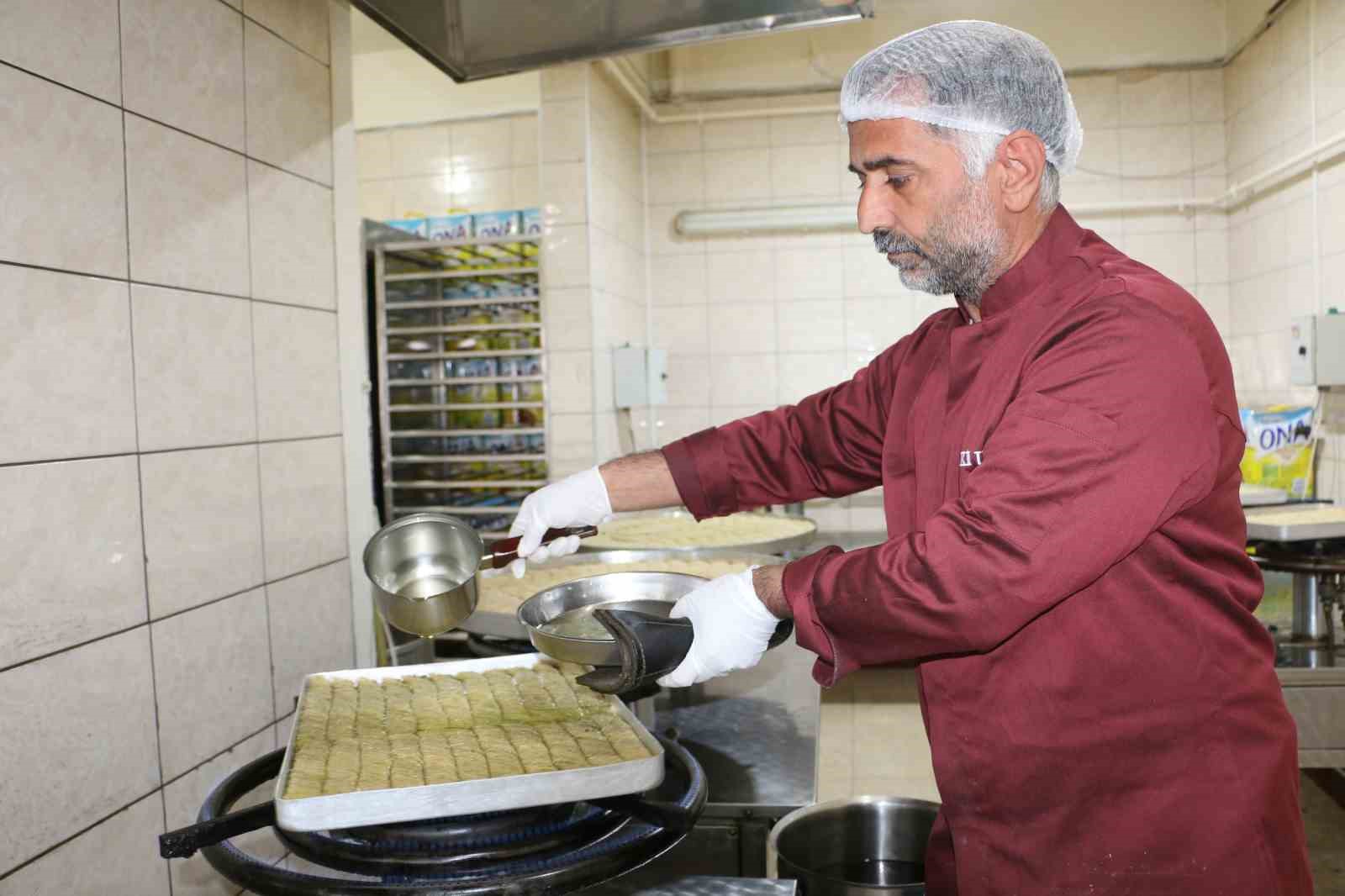 ramazan bayraminda tatlicilar hedef buyuttu tam 25 ton 3 Gbbfp1FT