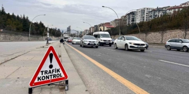 ramazan-bayraminda-trafik-tedbirleri-kapsaminda-45-bin-694-personel-gorev-yapacak-K8y1iwrT.jpg