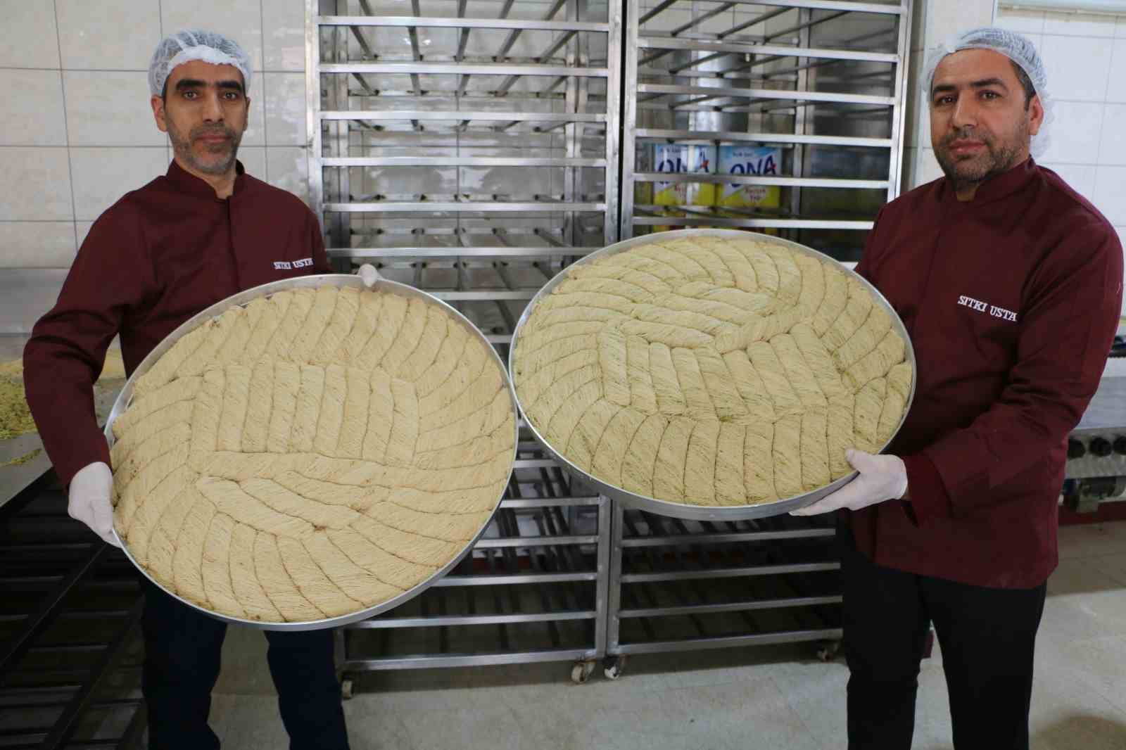 ramazanda 25 ton kadayif satisi hedefleniyor 4 C92C5sfw