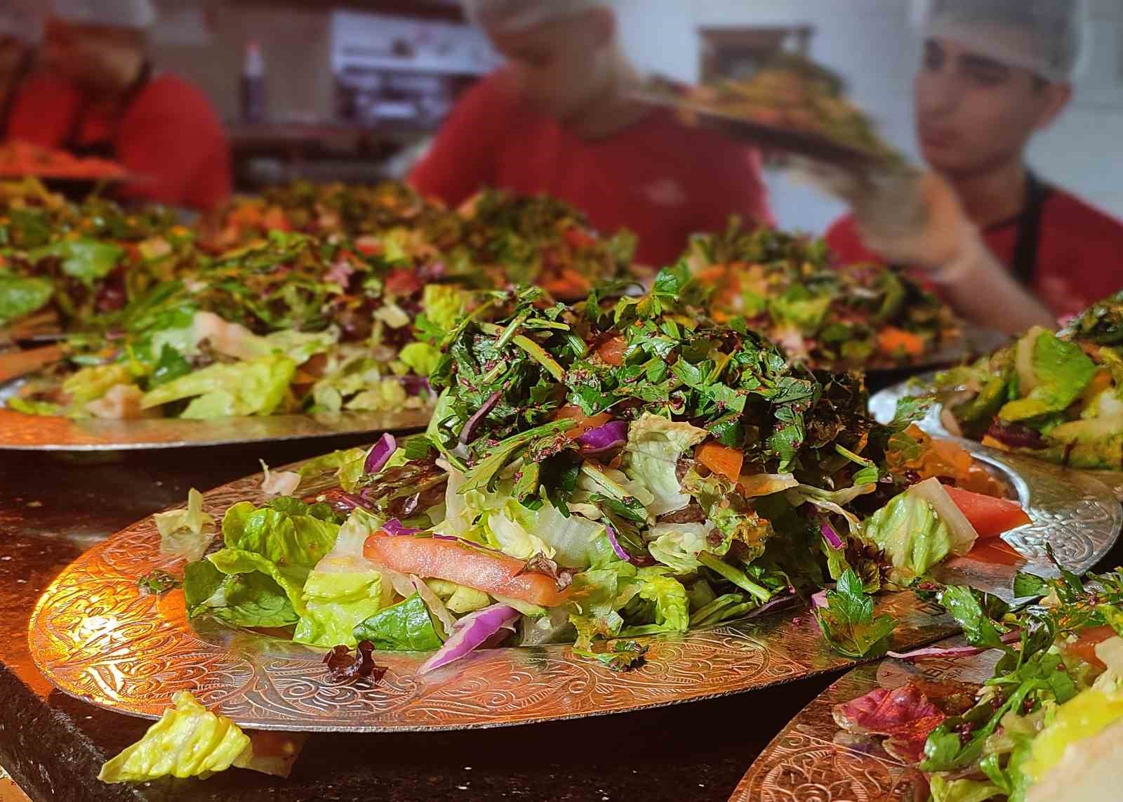 ramazanda dogru besin secimi saglik sorunlarini onluyor 0 ZUQaaum4