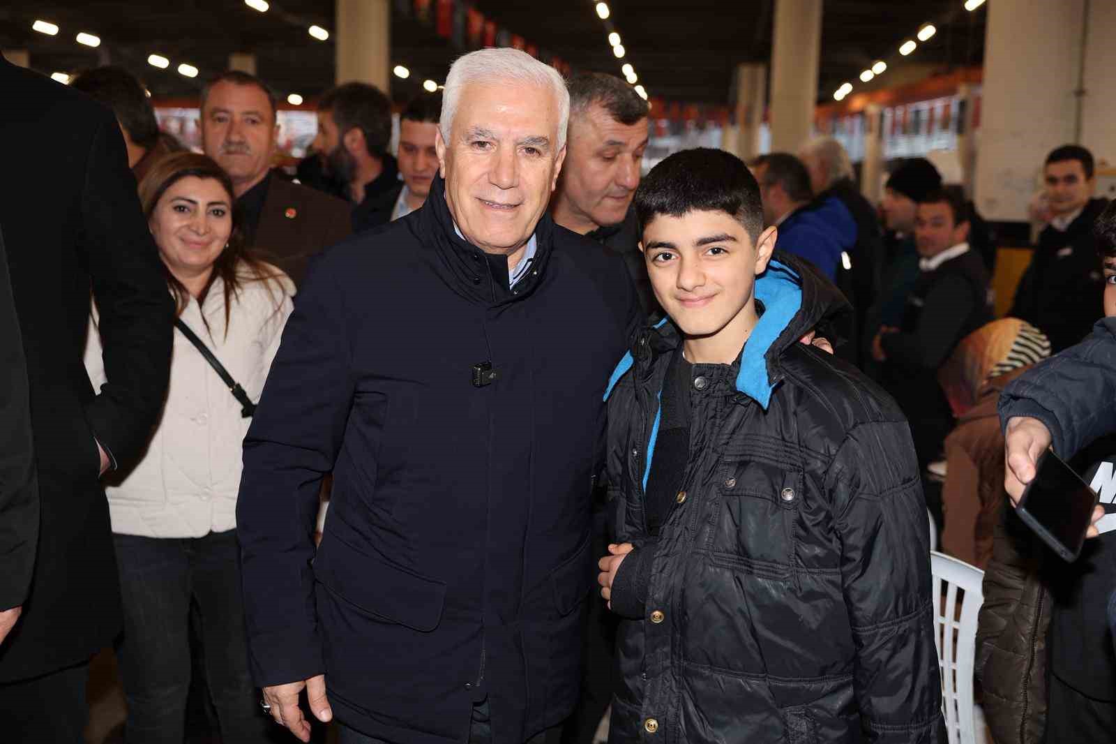 Ramazan’ın bereketi Yıldırım’da paylaşıldı 7 ramazanin bereketi yildirimda paylasildi 3 cjm3K5RV