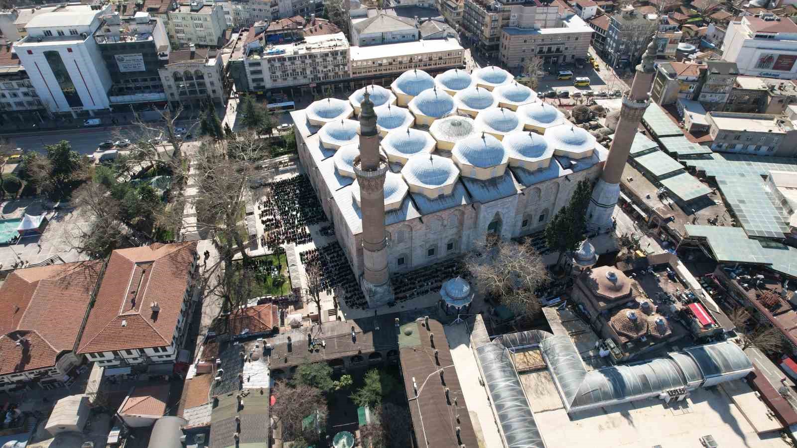 ramazanin ilk cumasi ulucami doldu tasti 7 6OrIerEB