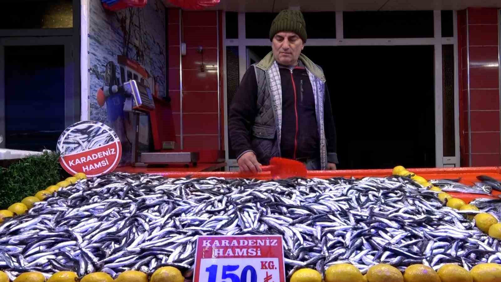 ramazanin son gunlerinde baliga ilgi azaldi fiyatlar dustu 1 ujNz4EF4