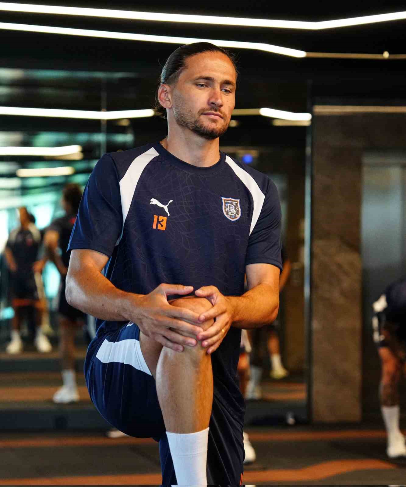 rams basaksehir sezonu acti 0 djk12cYz
