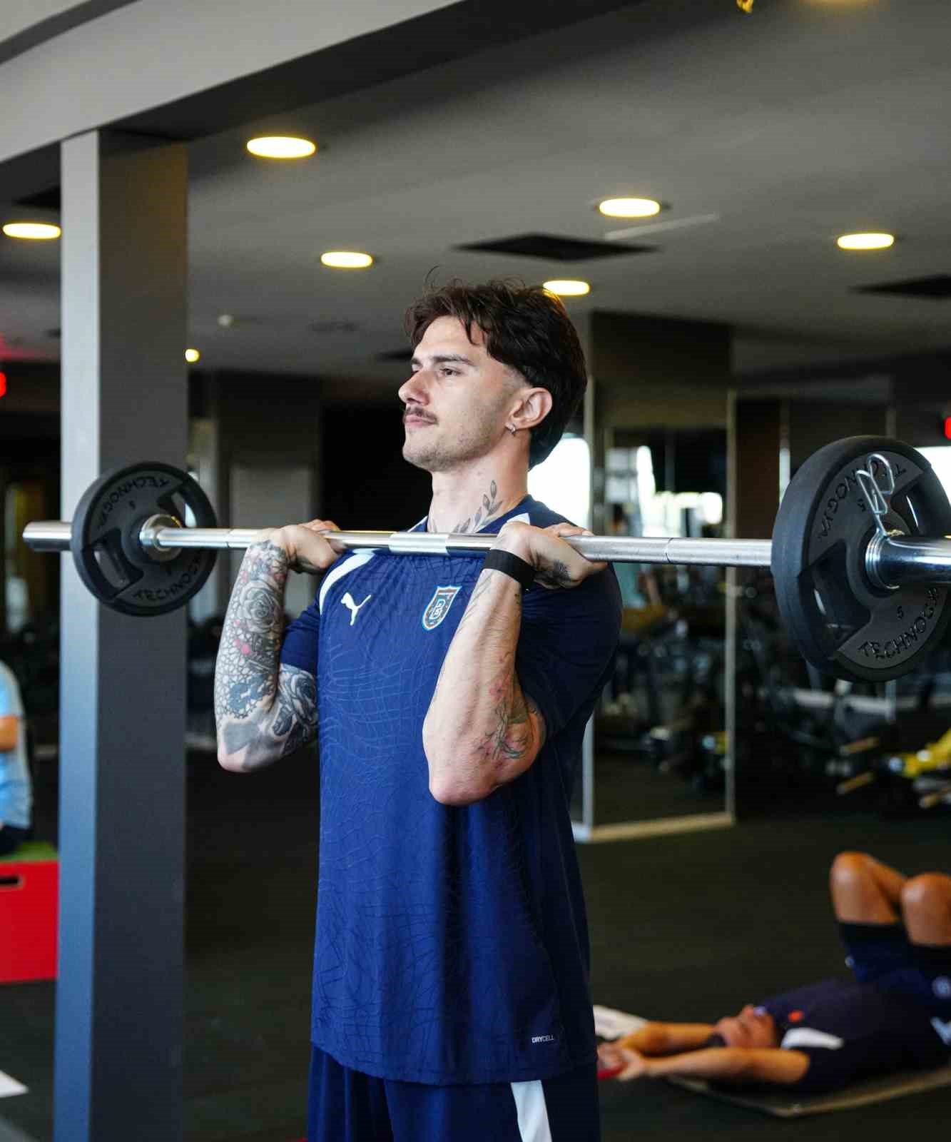rams basaksehir sezonu acti 2 6RaWihsJ