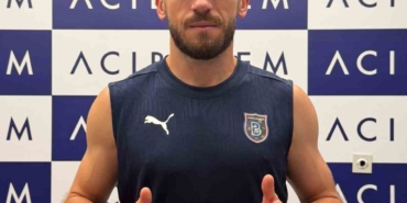 rams-basaksehirde-futbolcular-saglik-kontrolunden-gecti-xTtuHzTf.jpg