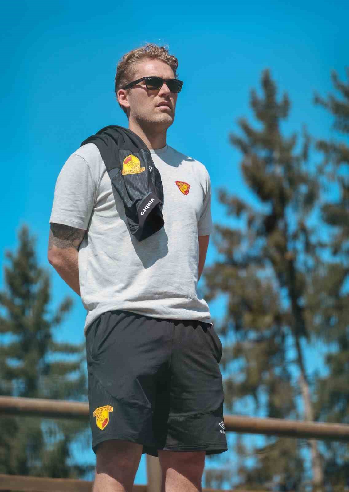 rasmus ankersen istedigimiz oyunculari kadromuza kattik 1 G19iW3sX