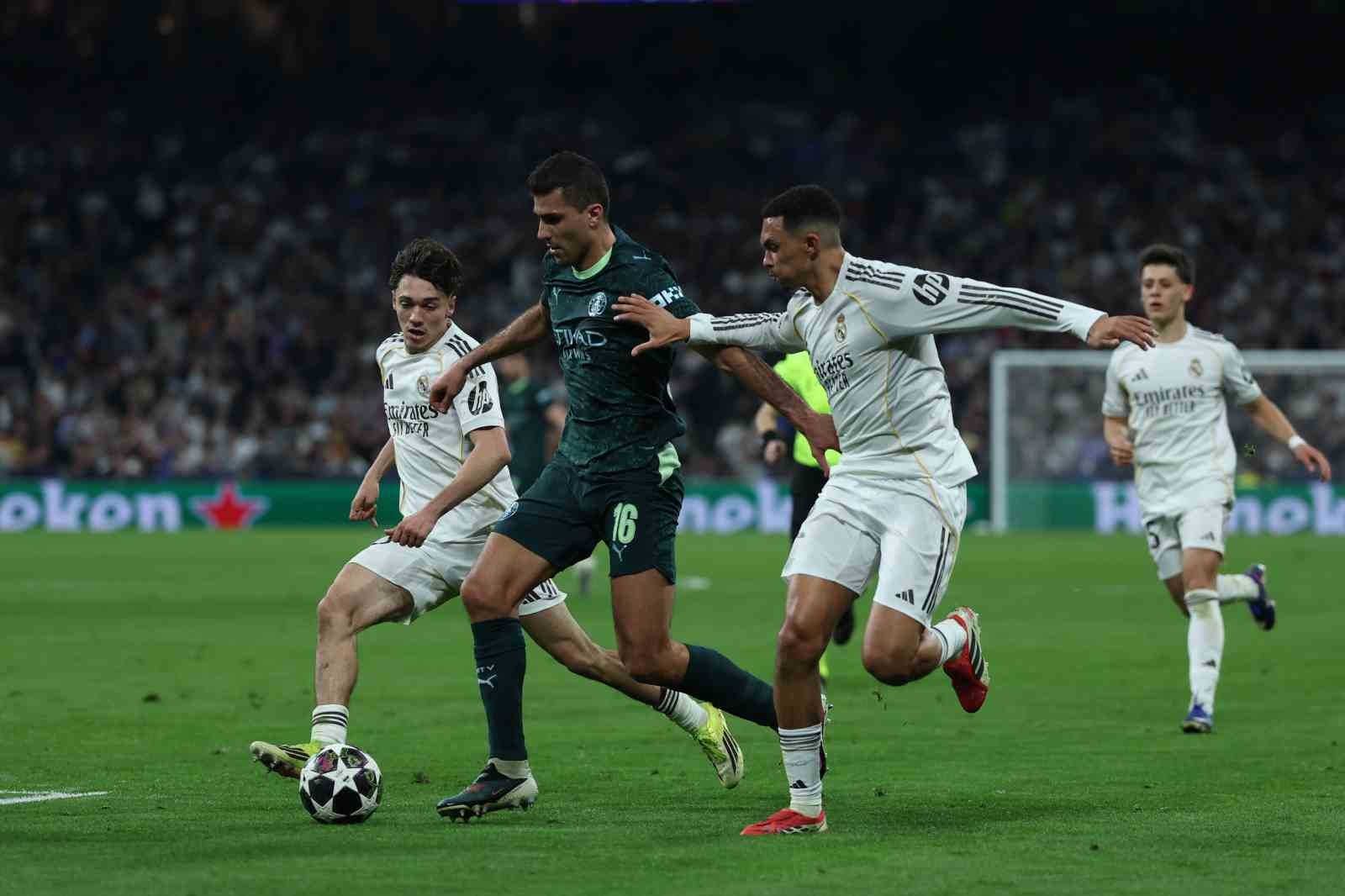 real madrid tur kapisini araladi 2 24CeWKGv